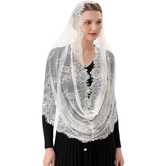 Spanish Style Lace Traditional Head Cover White - Picture 2 of 5